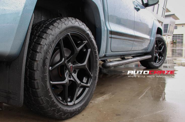 VOLKSWAGEN AMAROK DOMINATE MATTE BLACK